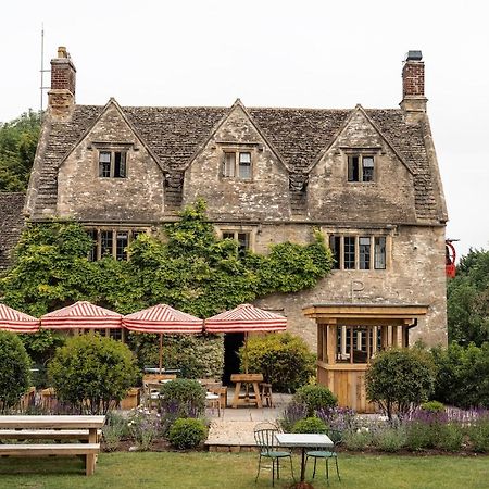 The Double Red Duke, Cotswolds Otel Witney Dış mekan fotoğraf