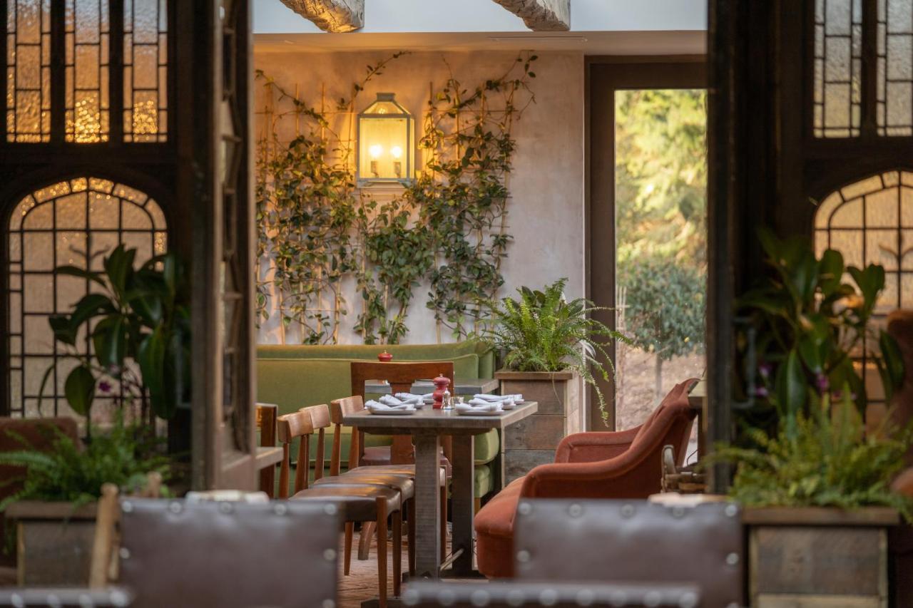 The Double Red Duke, Cotswolds Otel Witney Dış mekan fotoğraf