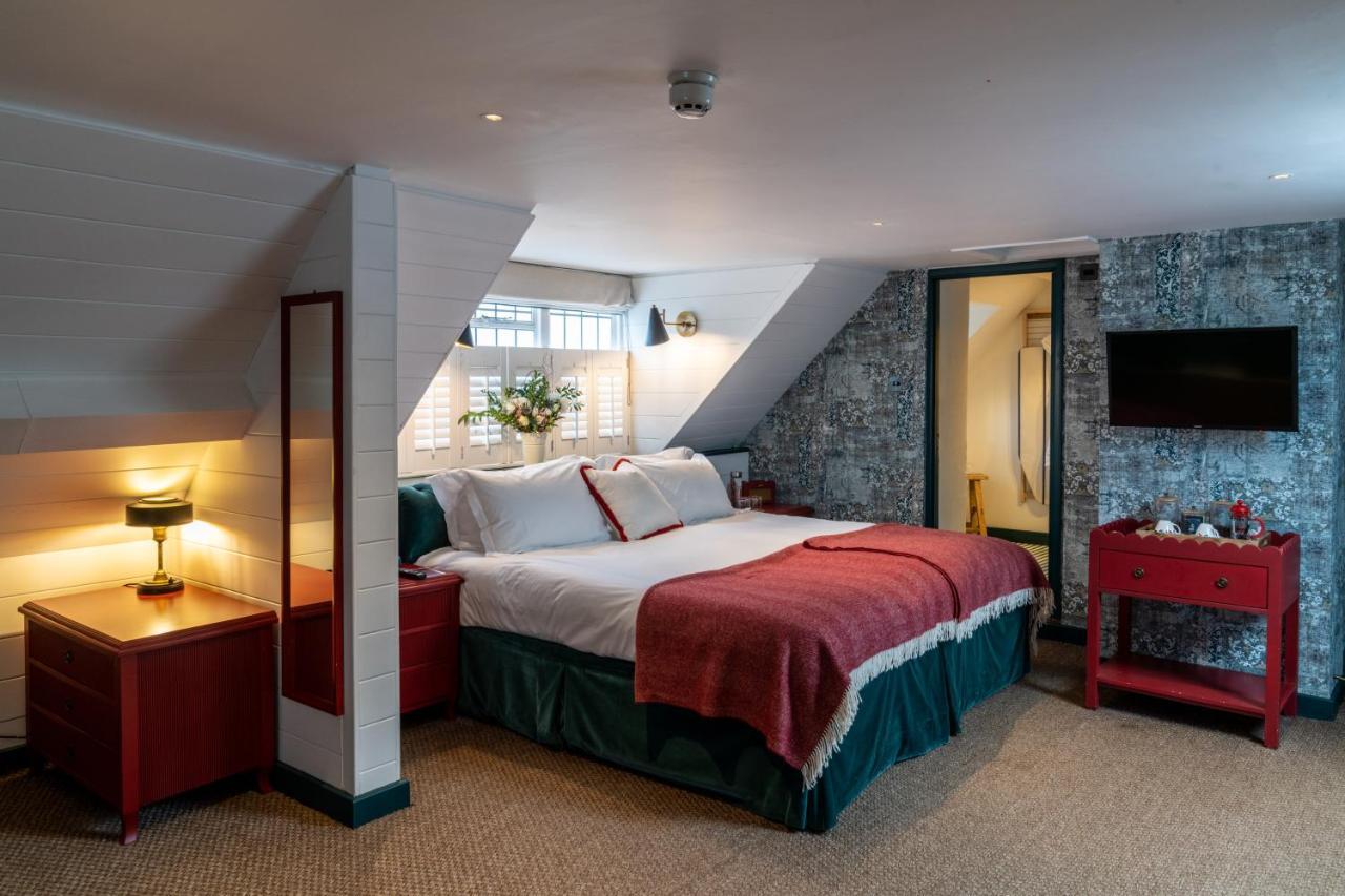 The Double Red Duke, Cotswolds Otel Witney Dış mekan fotoğraf
